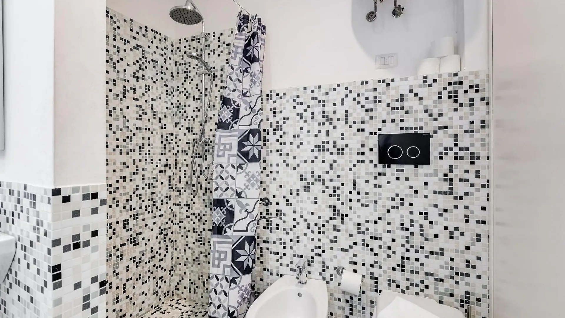 Vivilo Collection - Statonia Design Apartment Rome