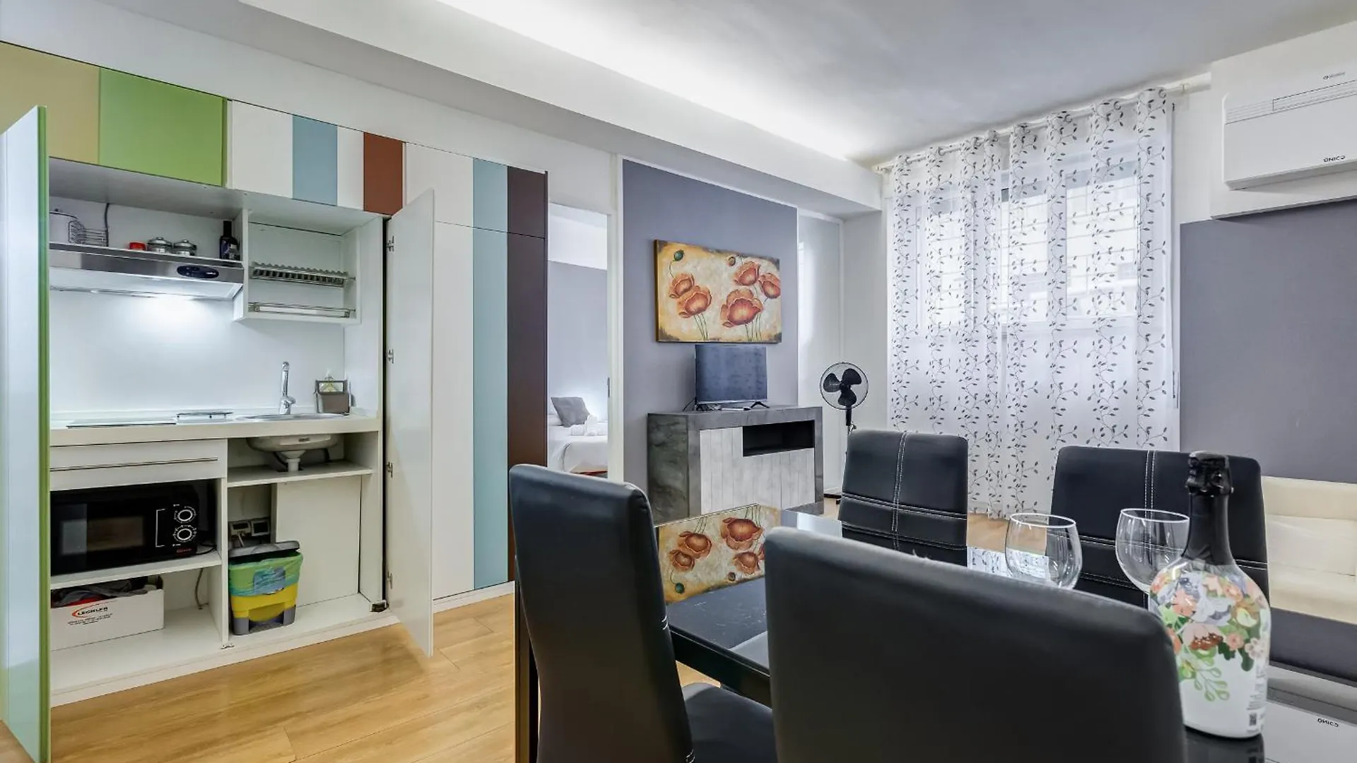 Vivilo Collection - Statonia Design Apartment Rome 0*,