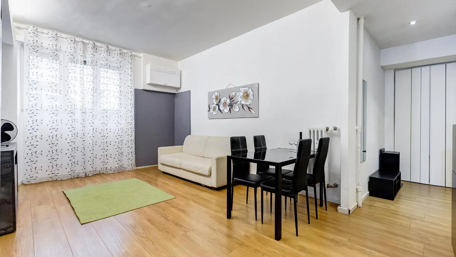 Vivilo Collection - Statonia Design Apartment Rome