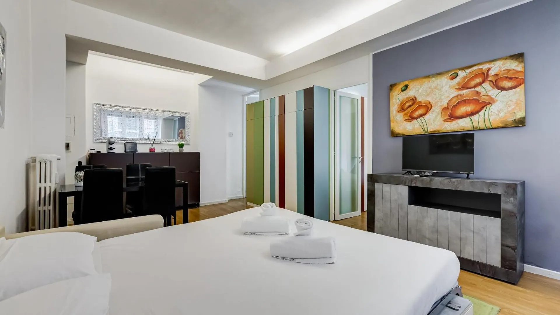 Vivilo Collection - Statonia Design Apartment Rome 0*,  Italy